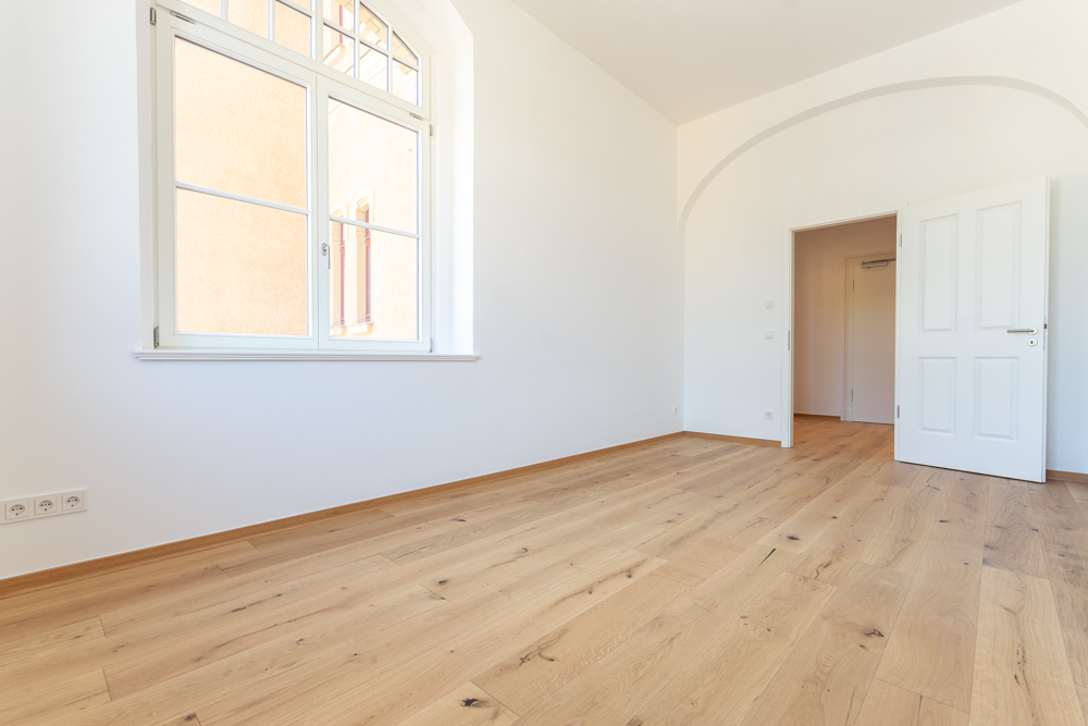 Familienwohnung im Leipziger Süden | Balkon | Offene Küche | 2 Bäder | HWR | Aufzug | Stellplatz