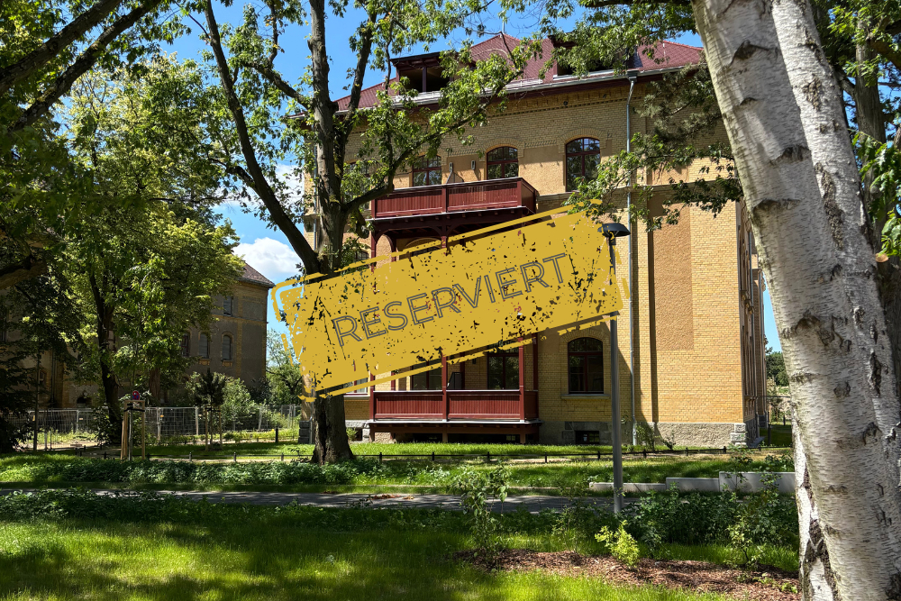 Familienwohnung mit Platz zum Arbeiten | Balkon | 2 Bäder | Offene Küche | HWR | Aufzug | Stellplatz