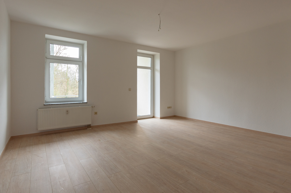 West-Balkon mit Blick ins Grüne | ruhige Lage | Stellplatz
