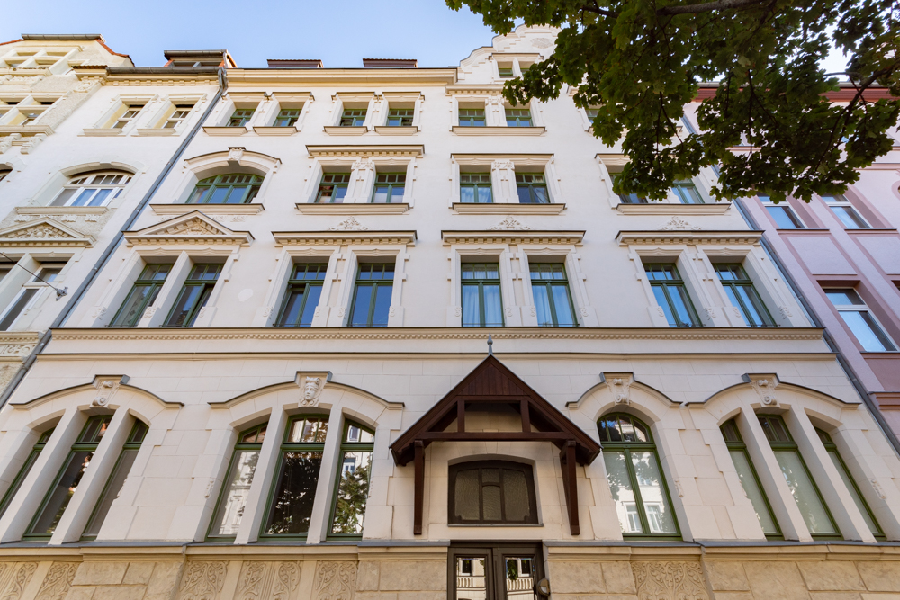 Traum-Dachgeschoss mit hochwertiger Ausstattung | Loggia | Kamin | Fußbodenheizung