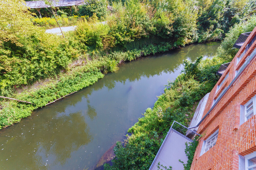 Apartment mal ganz anders | Offene Küche | Echtholzparkett | Fußbodenheizung | Stellplatz