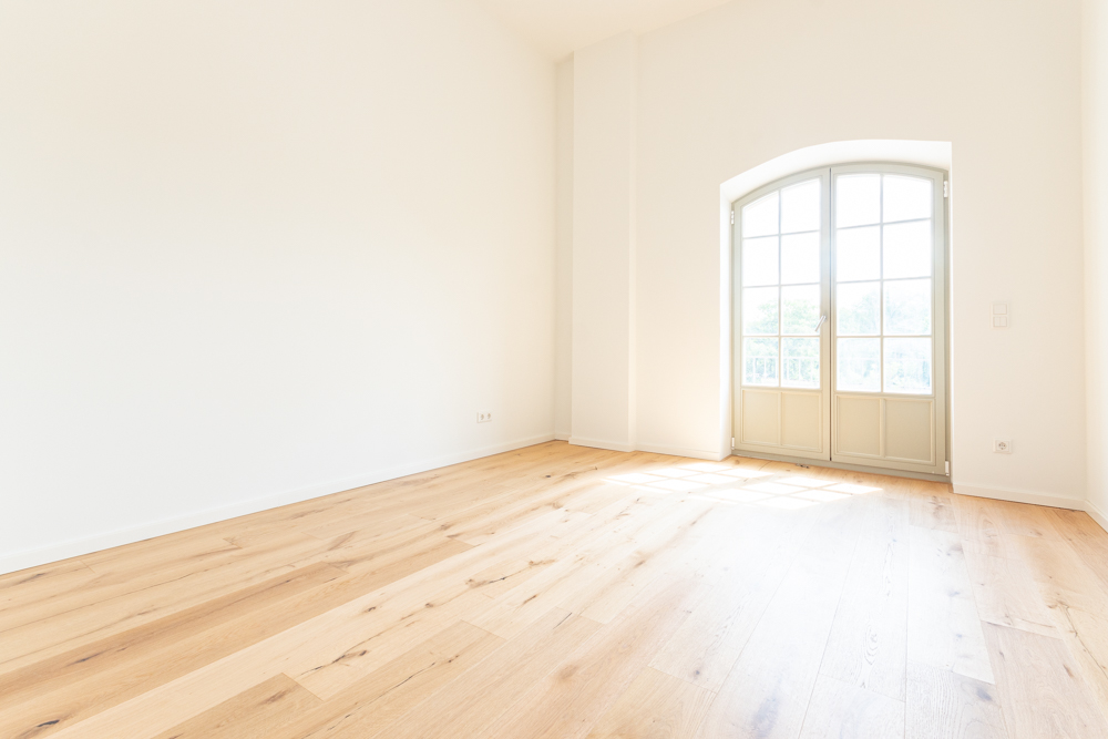 Charmante Wohnung mit Terrasse und Loggia | Erstbezug | Nebau | Offene Küche | Parkett | Stellplatz
