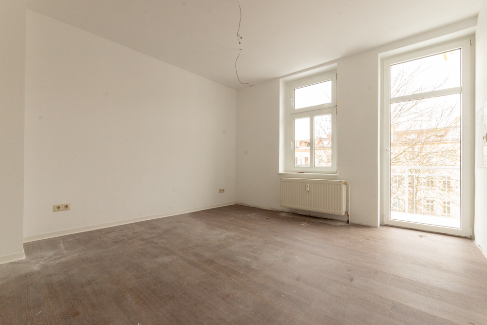 Schön geschnittene Dachgeschosswohnung | Erstbezug |Tageslichtbad | Balkon | Ruhige Lage | Wohnküche