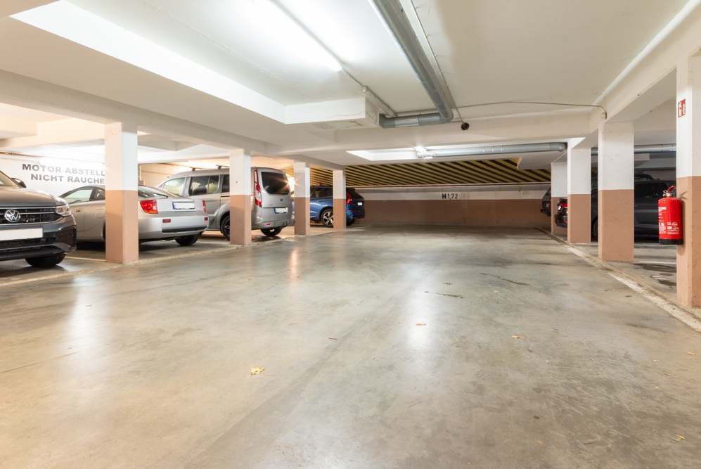 Tiefgaragenstellplatz in Dölitz-Dösen
