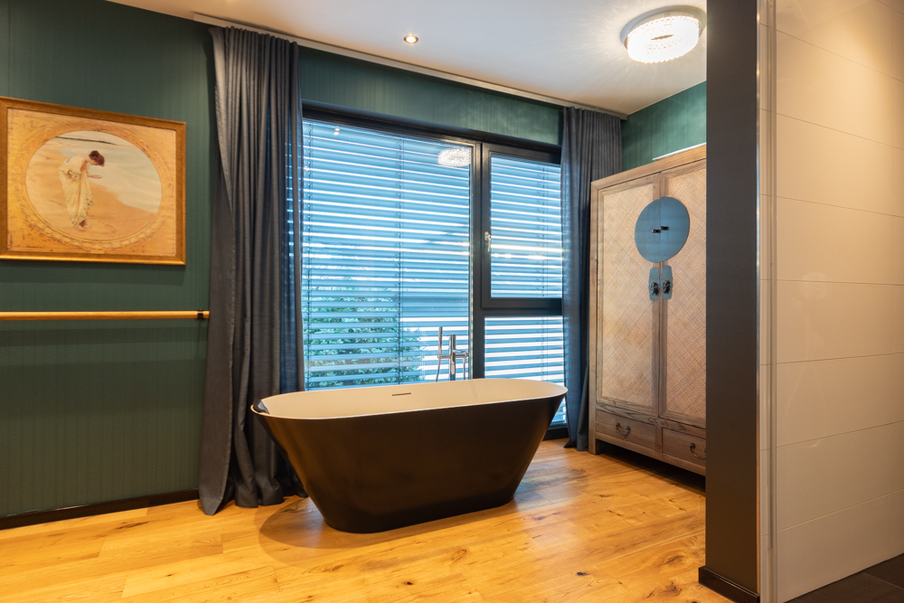 Wohntraum 150 m vom Cospudner See| Kamin & Sauna | Effizienz A+ |2 Stellplätze|Terrasse und Garten