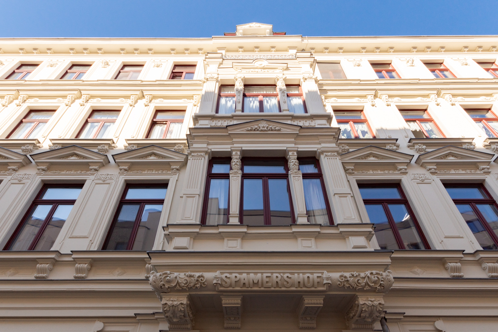 Attraktive Wohnung im graphischen Viertel|ruhige Lage | Balkon | 2 Bäder | bezugsfrei ab Oktober