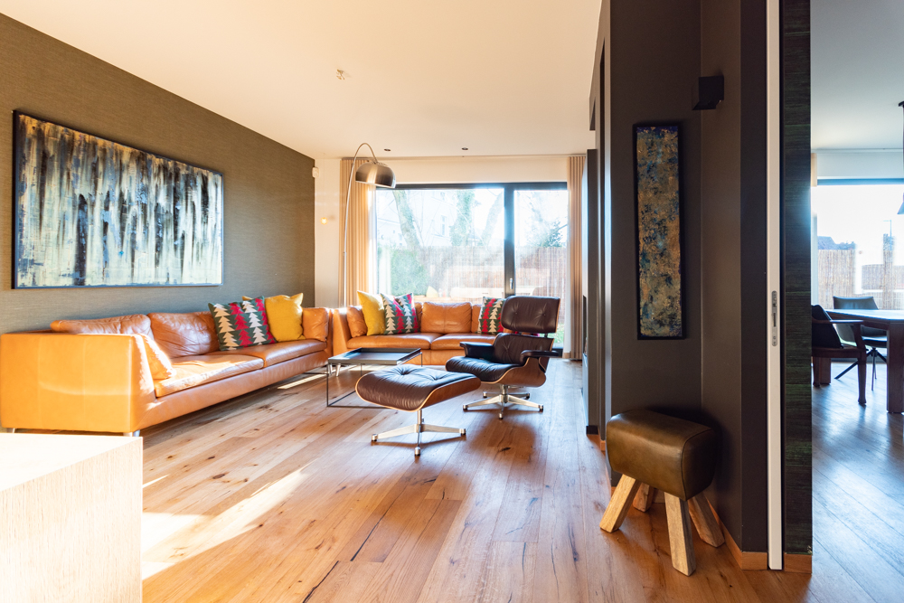 Modern und in bester Lage – am Cospudner See | Kamin & Sauna | Effizienz A+ | Terrasse und Garten