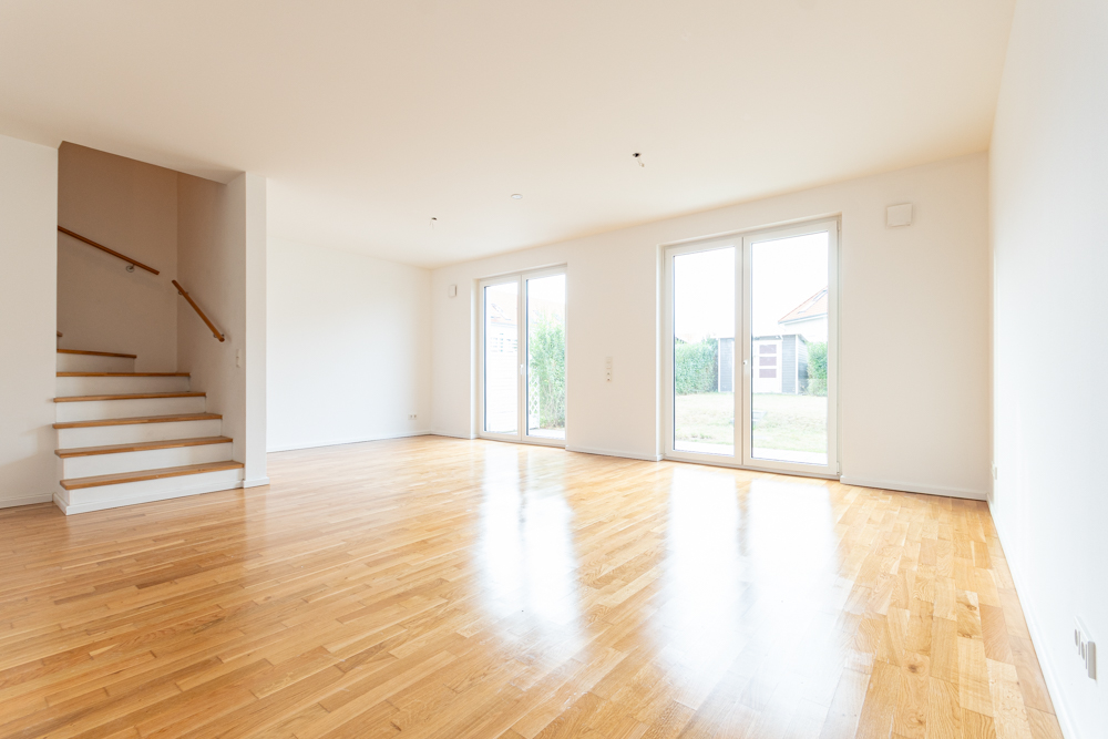 Familienfreundliches Reihenendhaus mit Terrasse und Garten | Parkett | Fußbodenheizung | Stellplatz