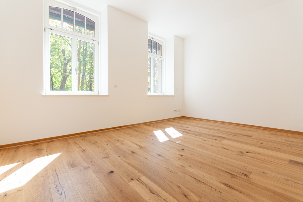 Lichtdurchflutete 2-Zimmer-Wohnung im Grünen | Balkon | HWR | Offene Küche | Parkett | Ruhige Lage