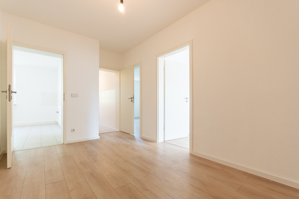 Charmante 3-Zimmer-Wohnung | Ruhige Lage | Tageslichtbad mit Badewanne | Zweitbezug nach Sanierung